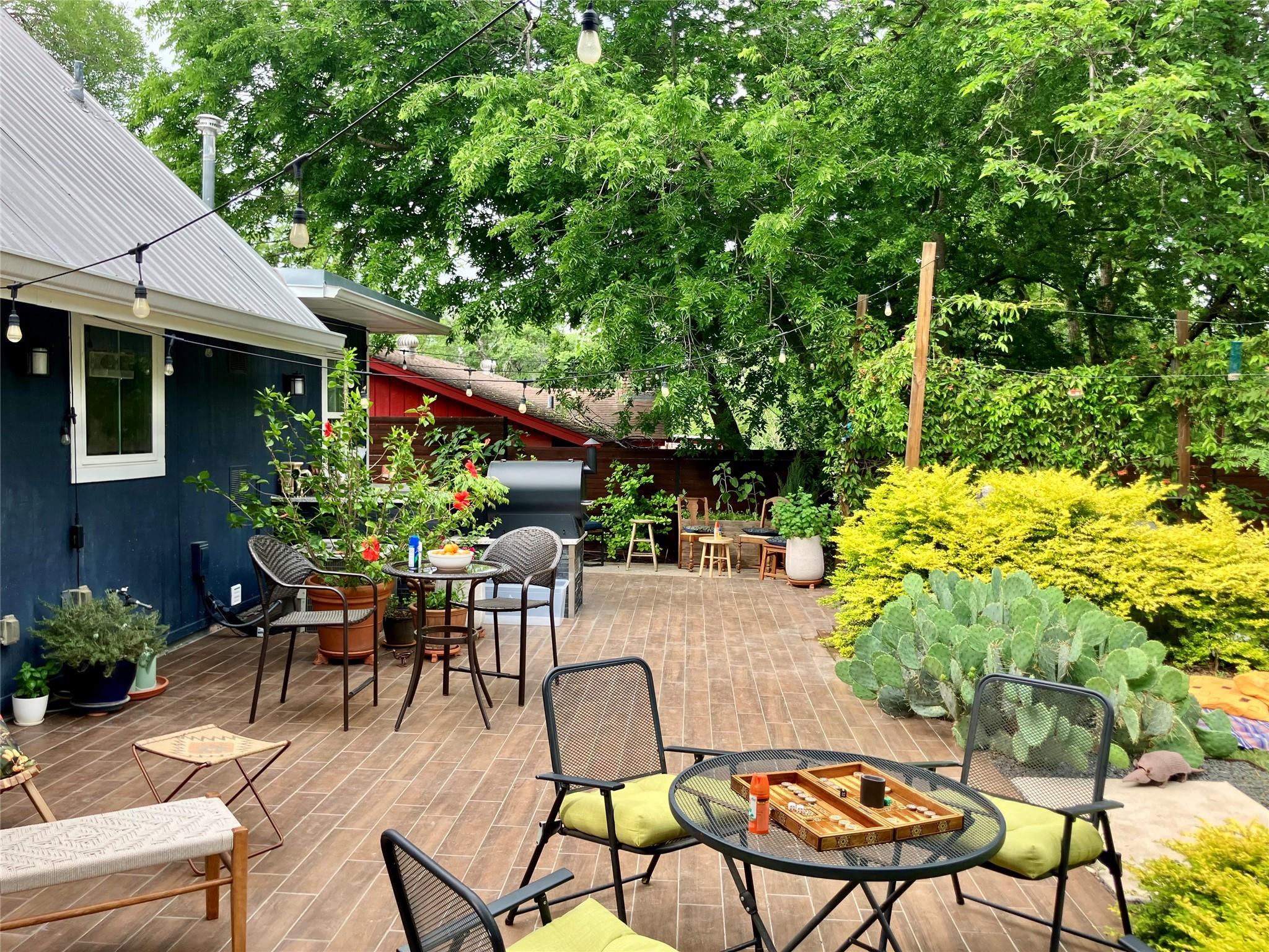 6809 Duquesne Dr, Austin, TX 78723
