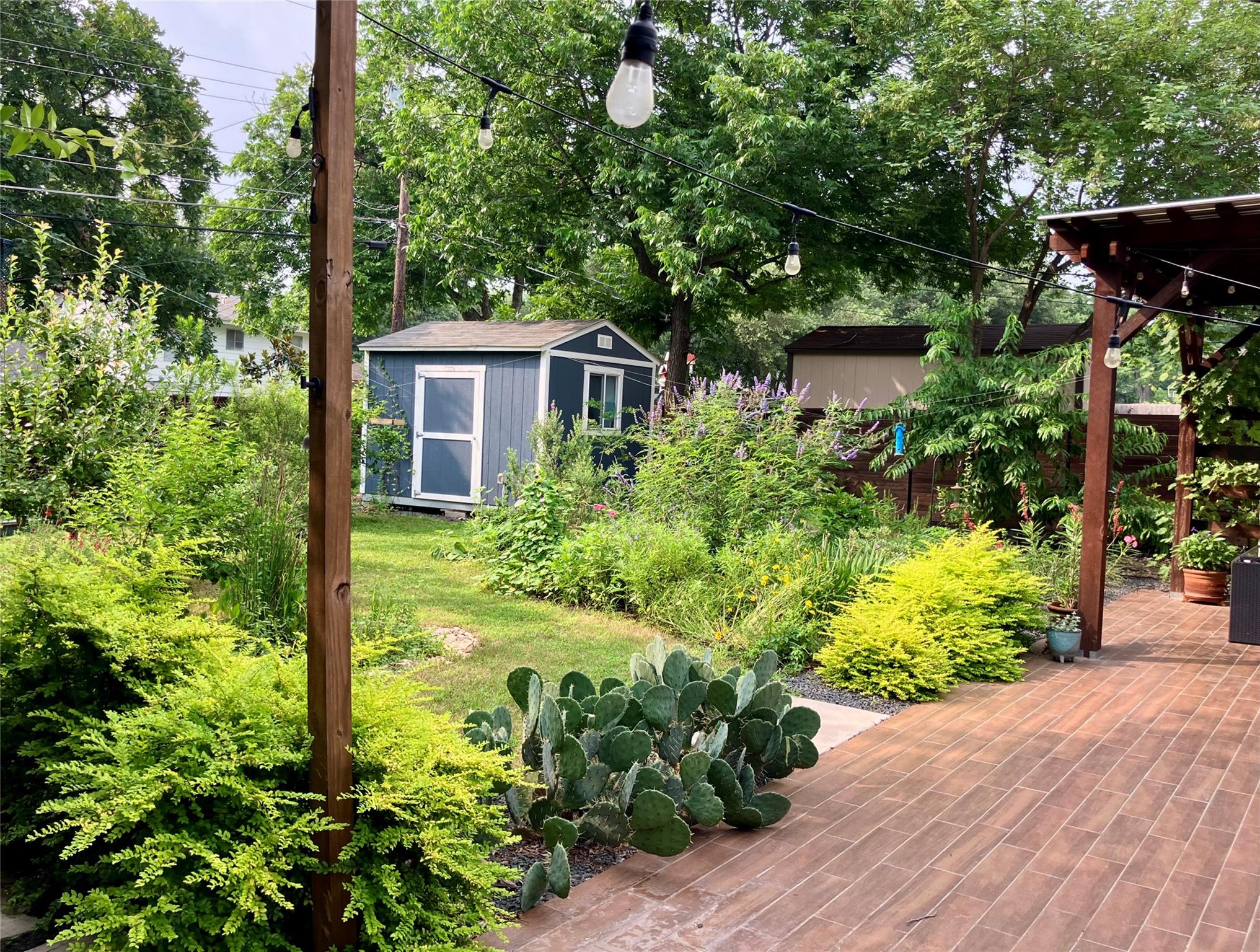 6809 Duquesne Dr, Austin, TX 78723
