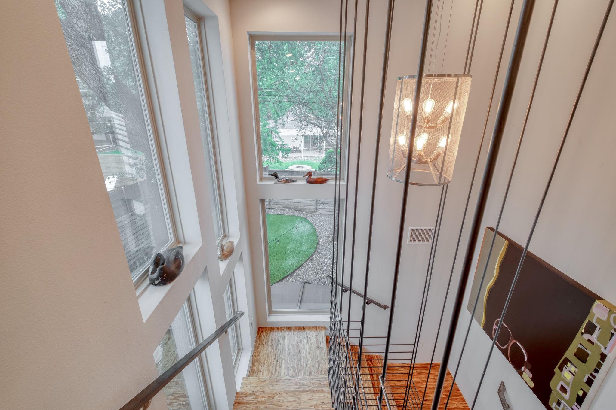 209 El Paso St, Austin, TX 78704