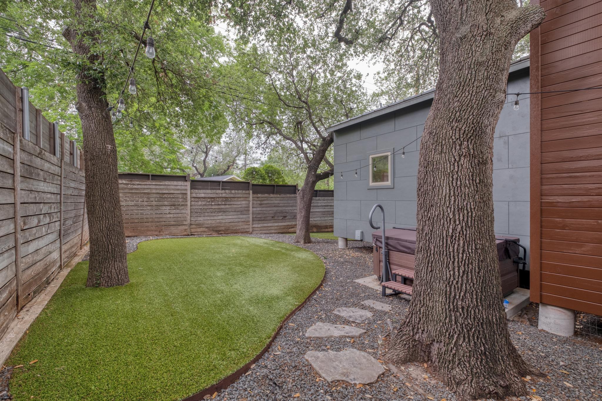 209 El Paso St, Austin, TX 78704