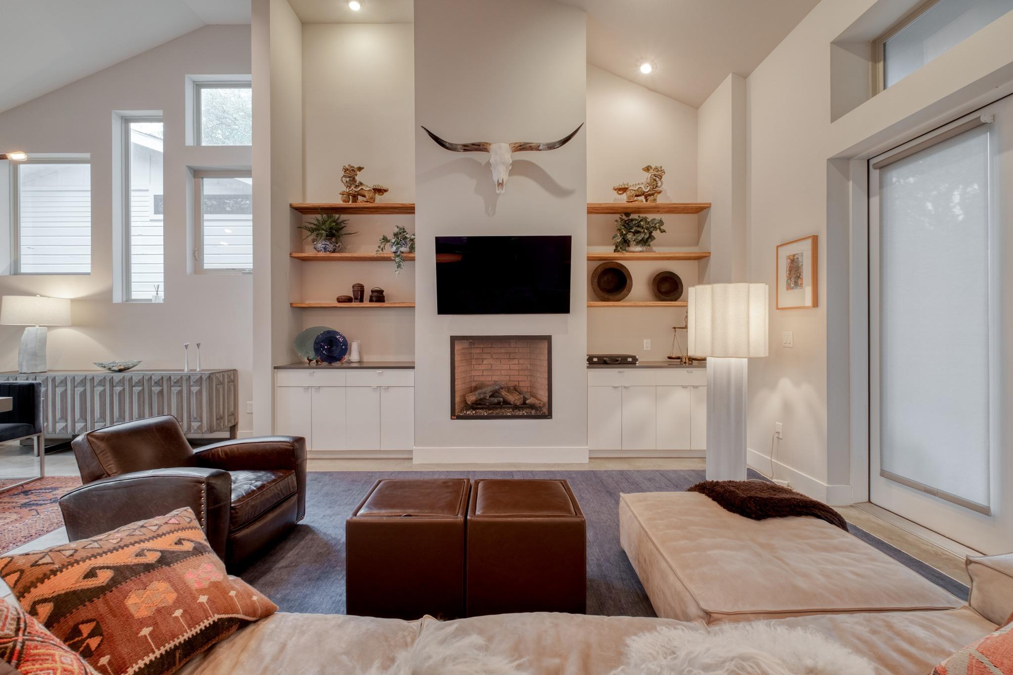 209 El Paso St, Austin, TX 78704