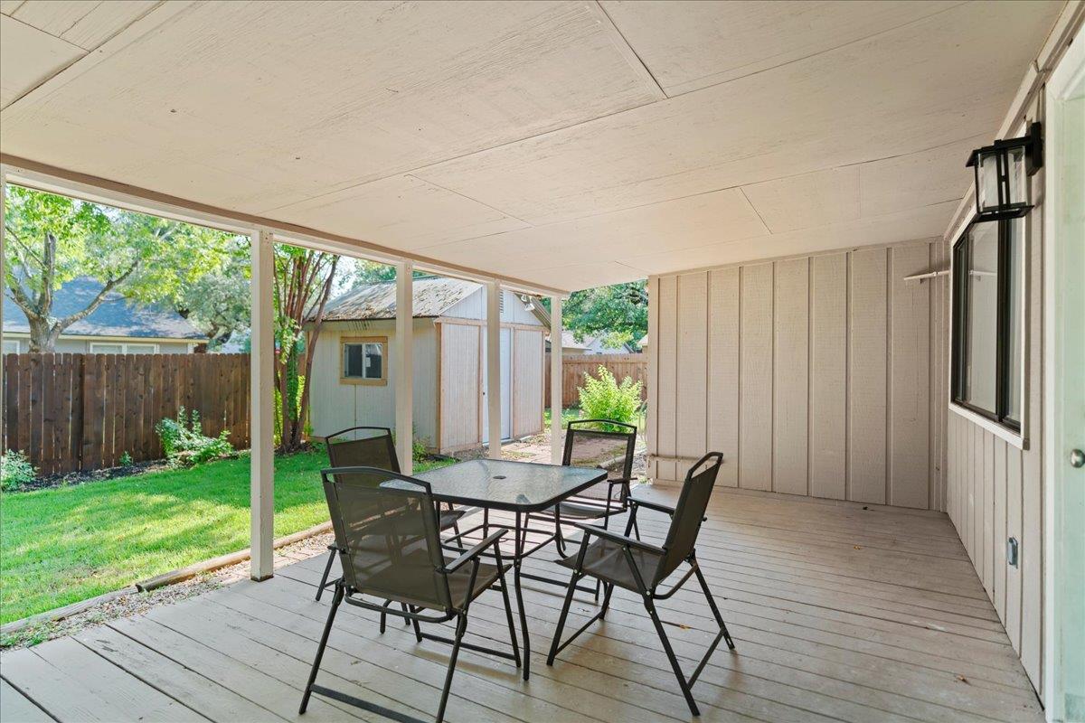 1400 Lance Way, Austin, TX 78758