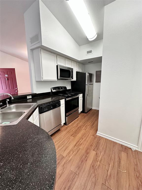 6804 N Capital Of TX Highway # 424, Austin, TX 78750