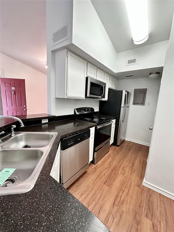 6804 N Capital Of TX Highway # 424, Austin, TX 78750