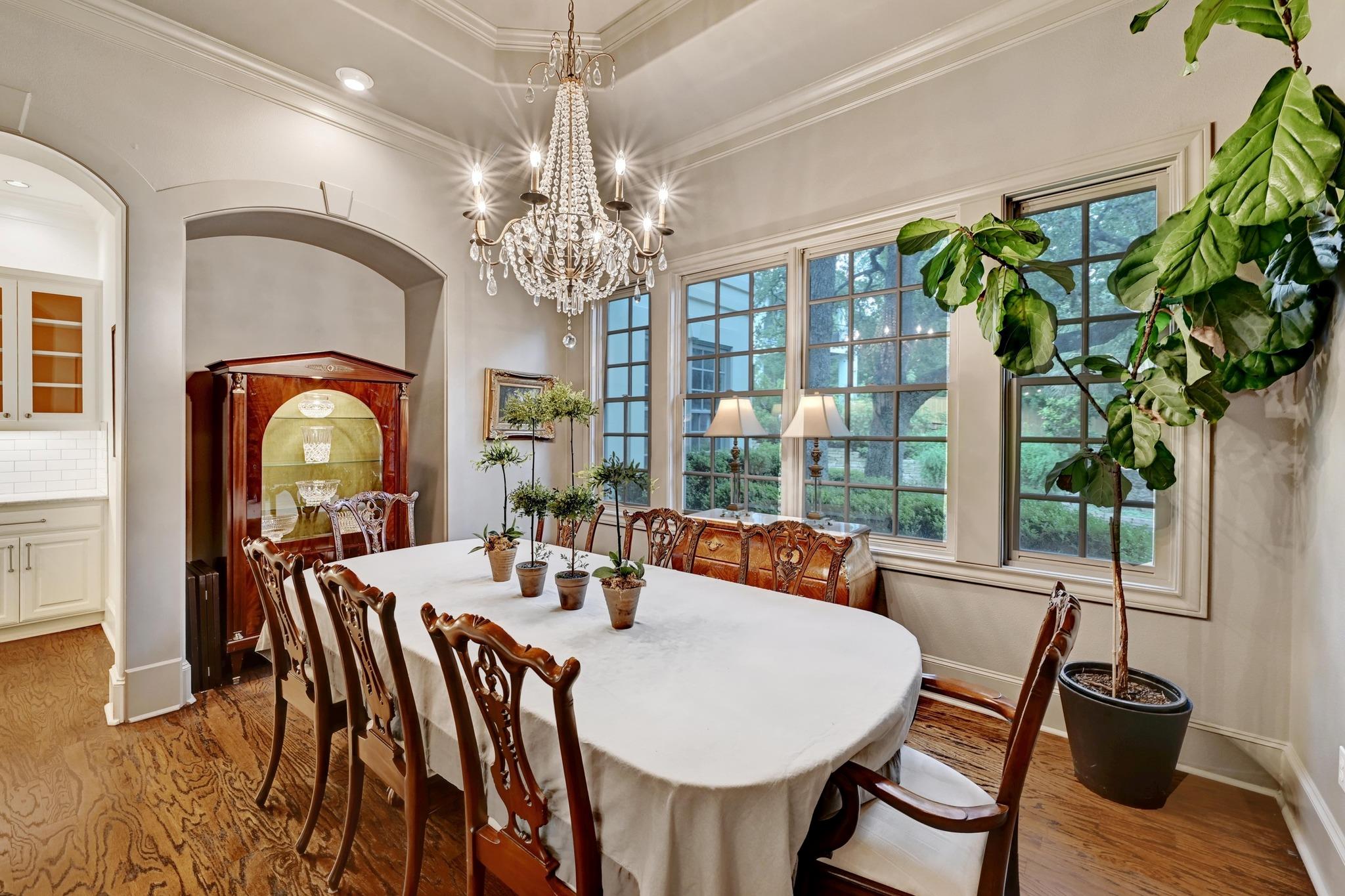 2100 Rue De St Germaine, Austin, TX 78746