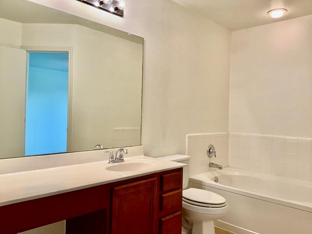 2242 Perkins Pl, Georgetown, TX 78626