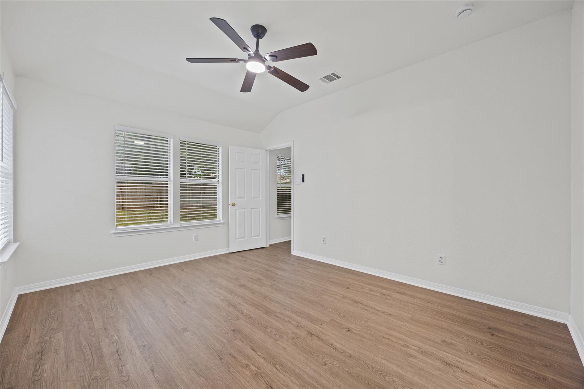 2343 Wright Cir, Round Rock, TX 78664