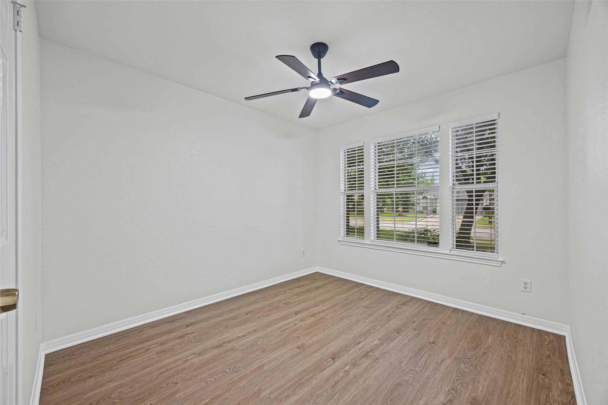 2343 Wright Cir, Round Rock, TX 78664