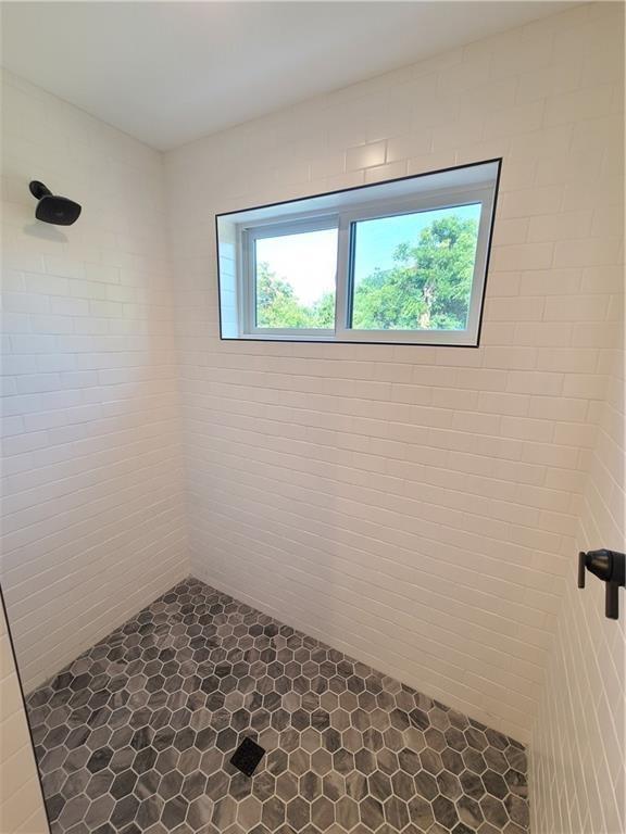 907 E 44th St # B, Austin, TX 78751