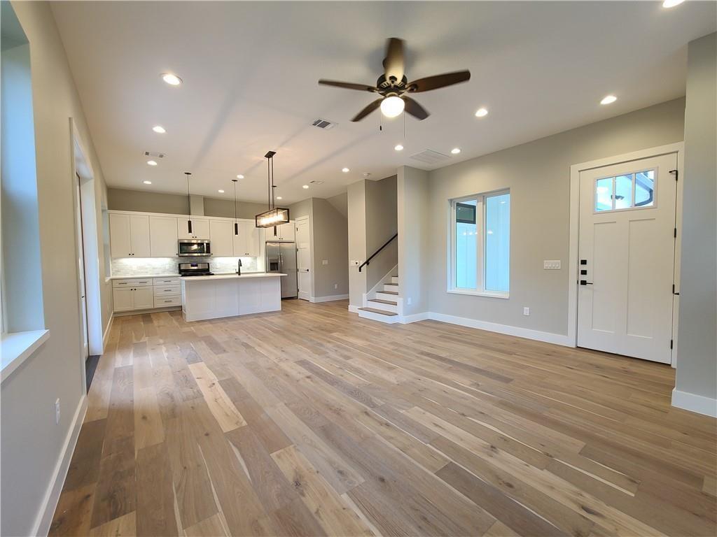907 E 44th St # B, Austin, TX 78751