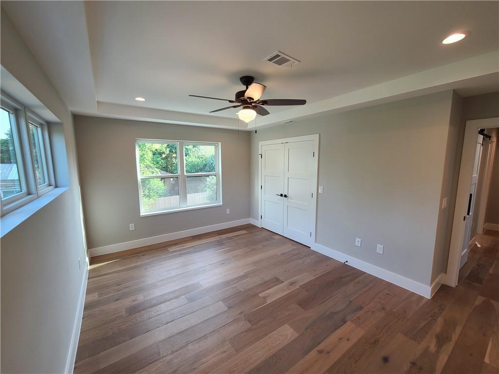 907 E 44th St # B, Austin, TX 78751