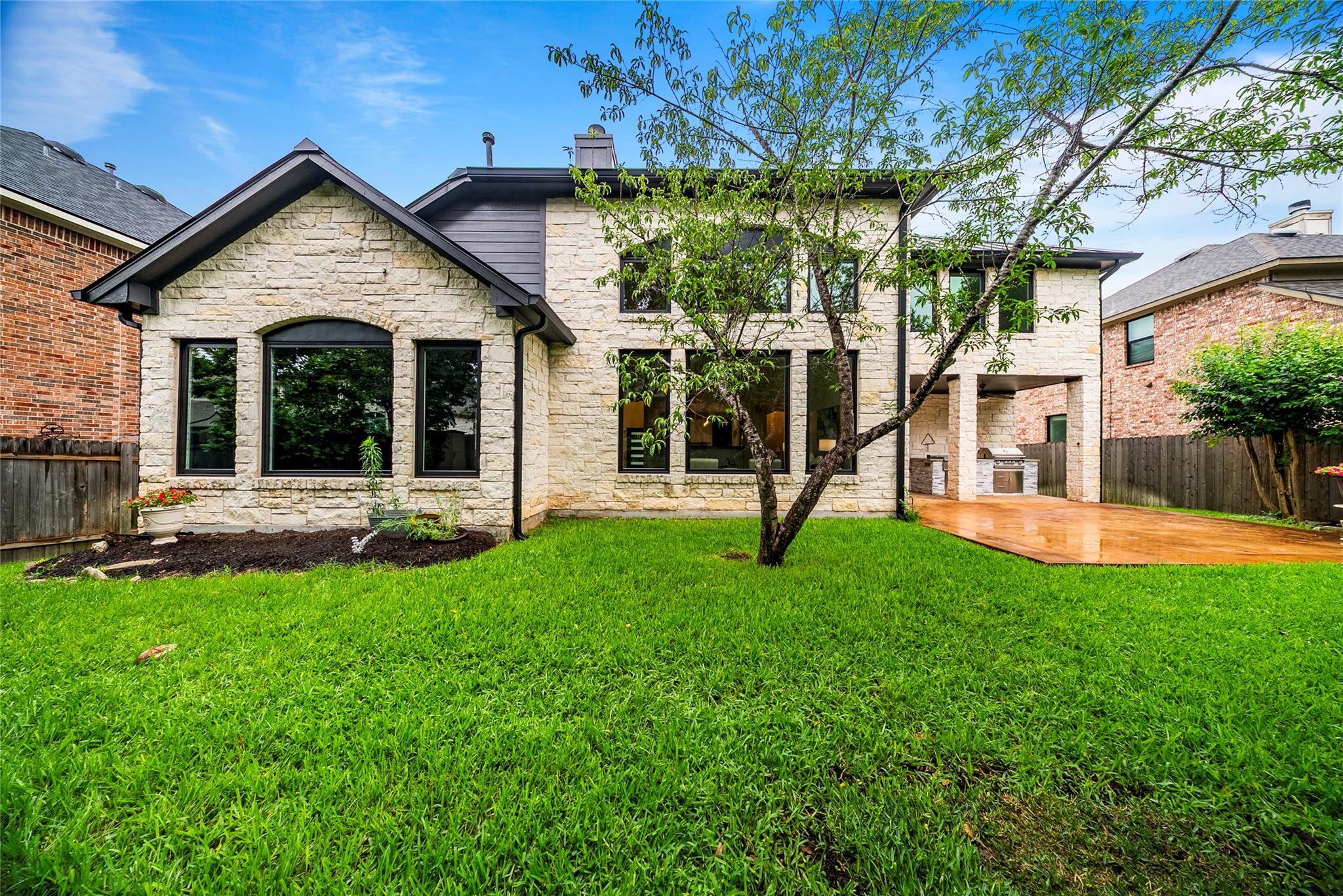 6805 Blissfield Dr, Austin, TX 78739