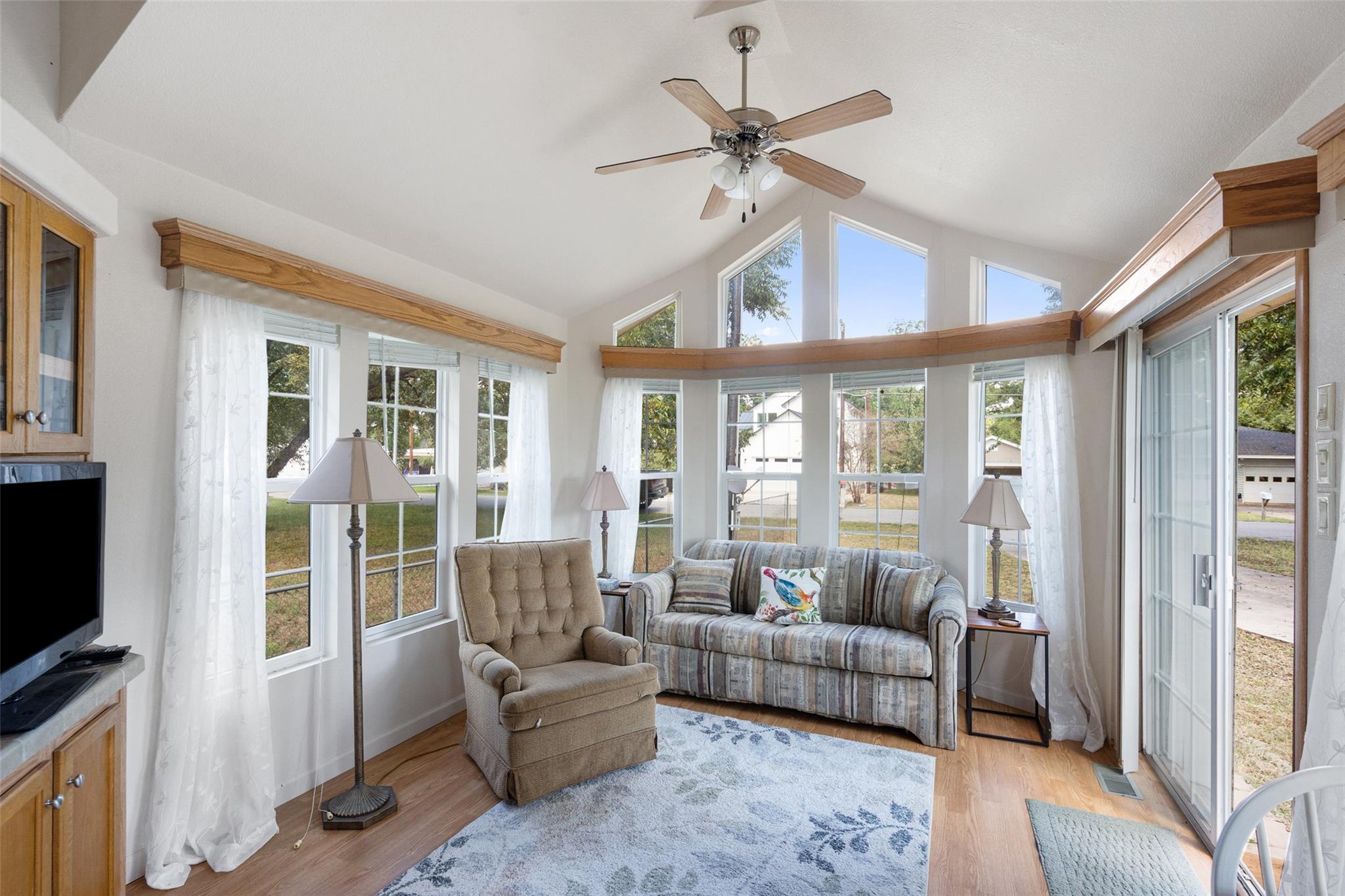 2546 Williams Lakeshore, Kingsland, TX 78639