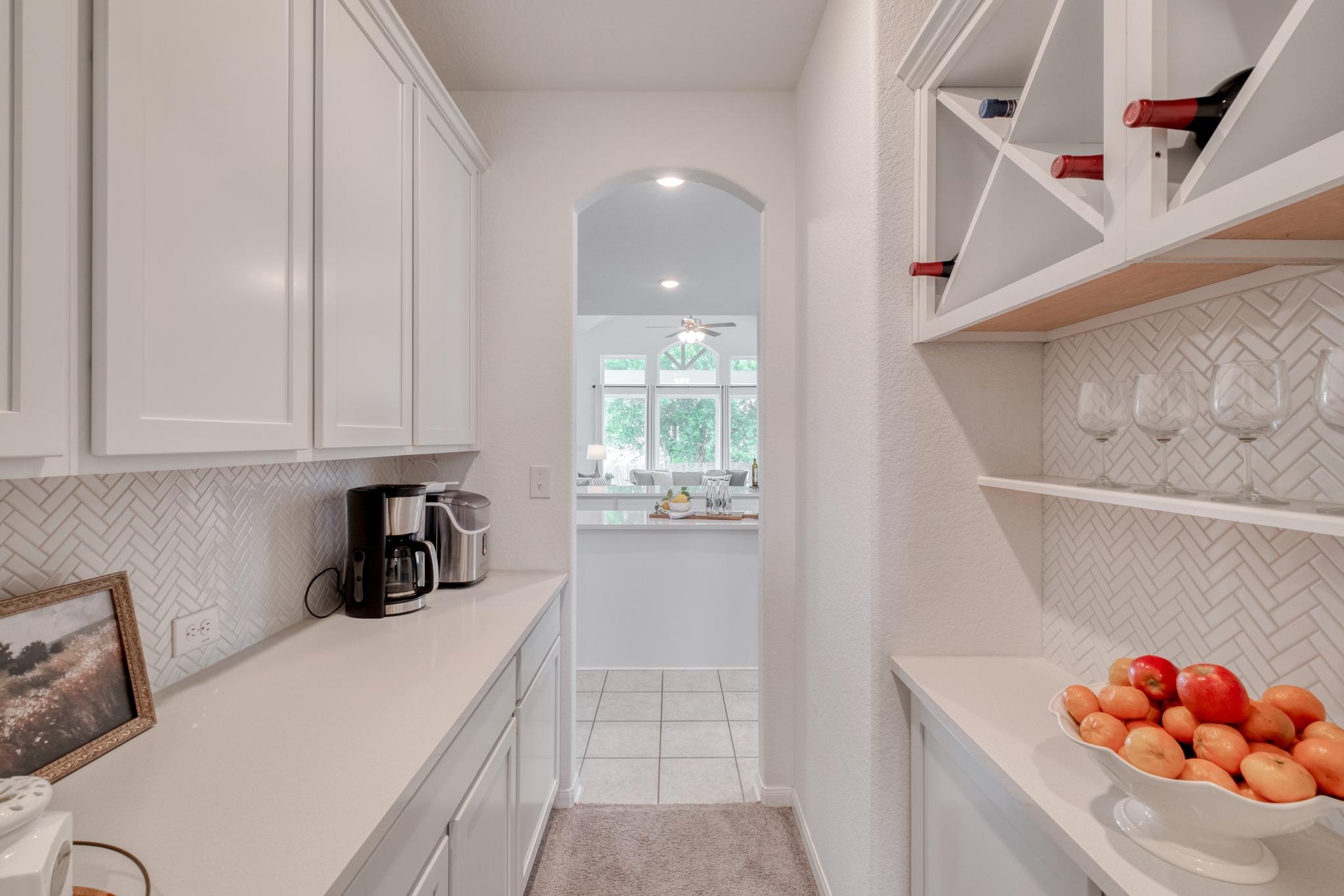 6144 Teodoro Bnd, Round Rock, TX 78665