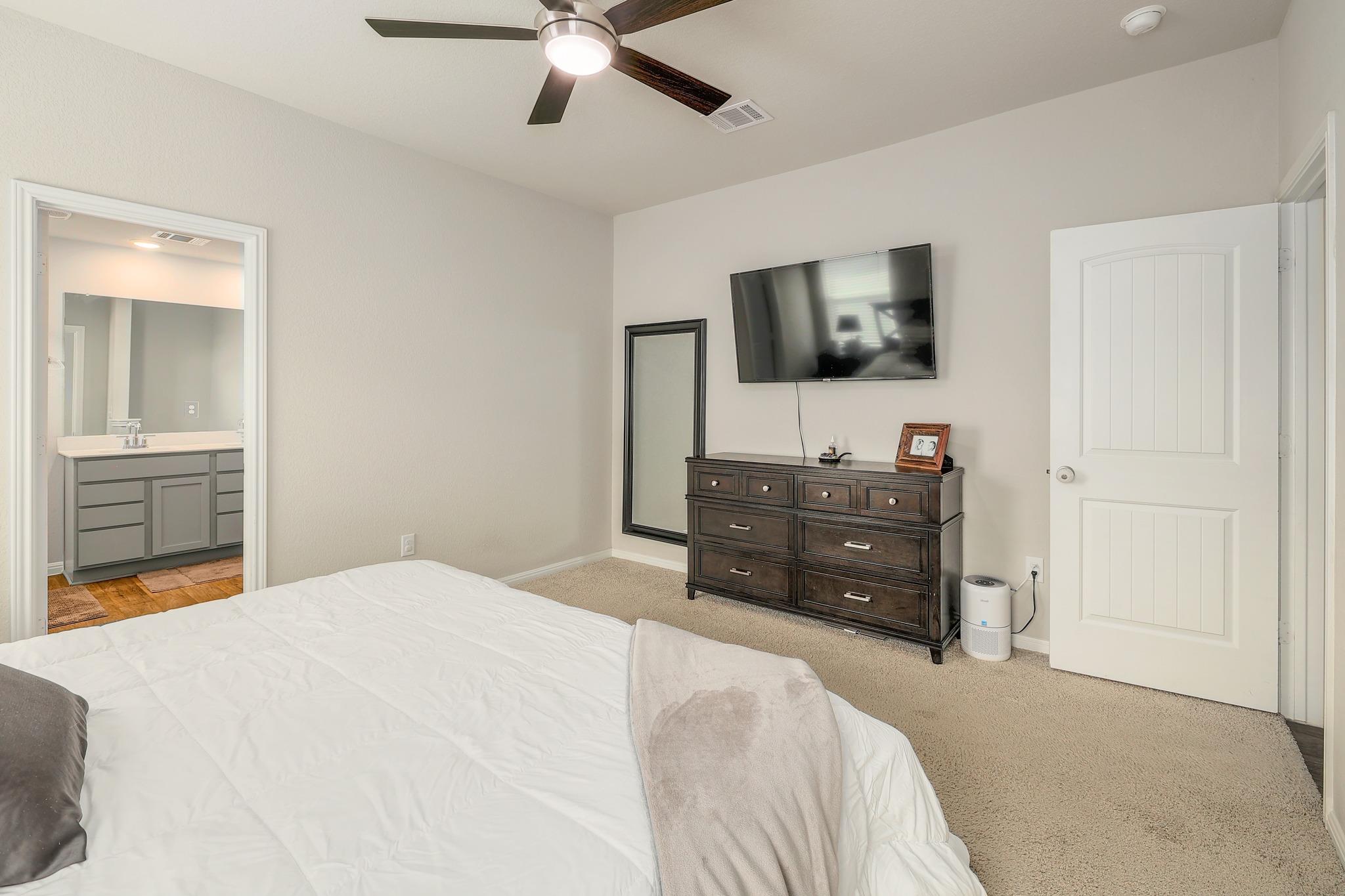 413 Hunter Loop, Bertram, TX 78605