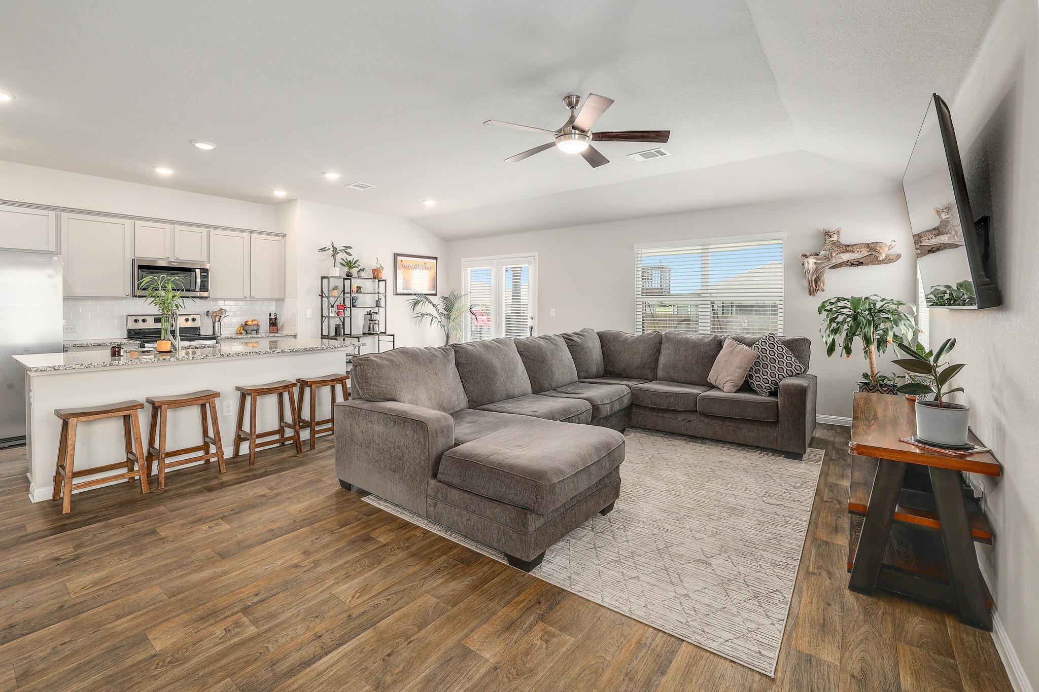 413 Hunter Loop, Bertram, TX 78605