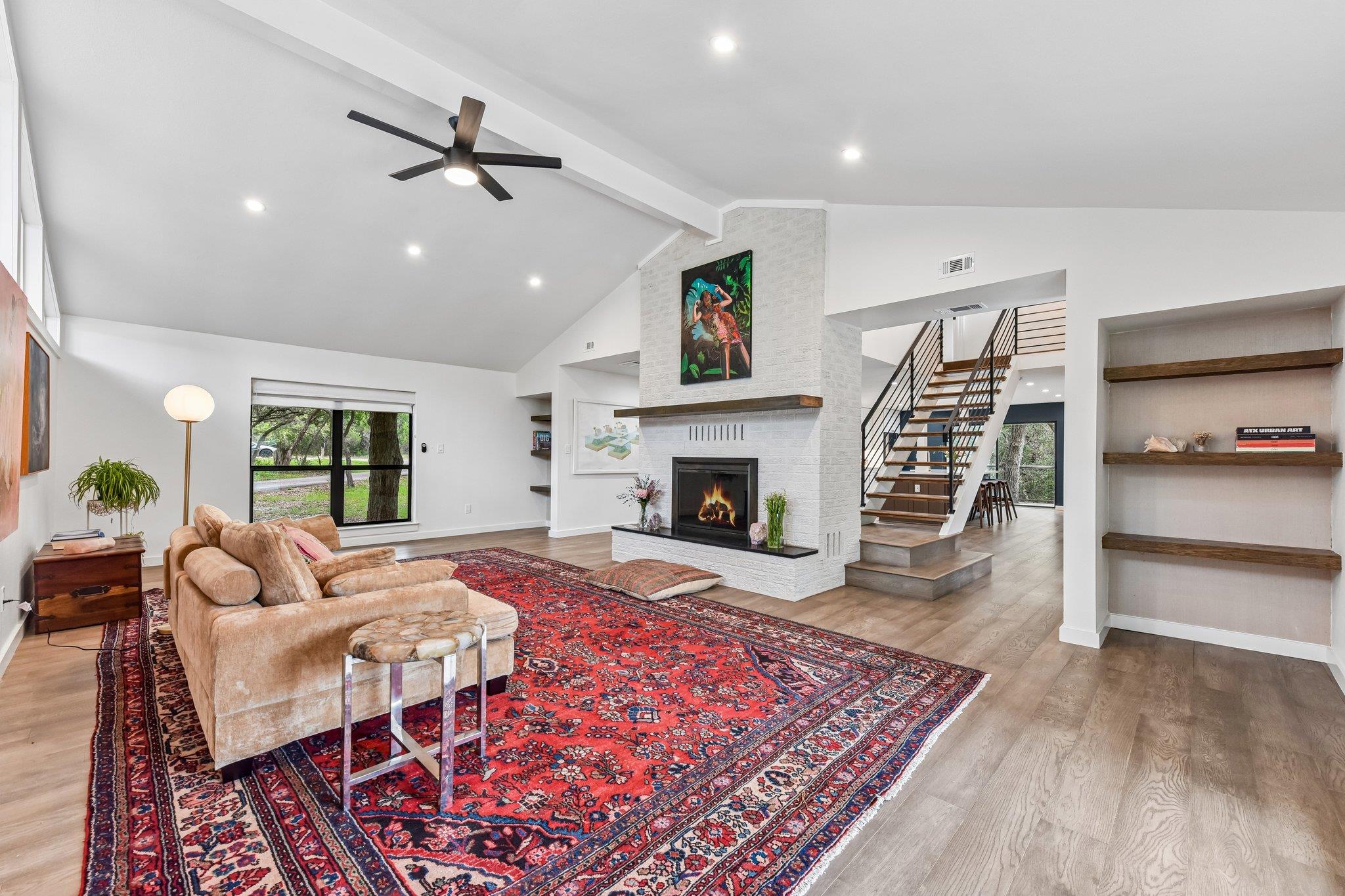 9004 Tara Ln, Austin, TX 78737
