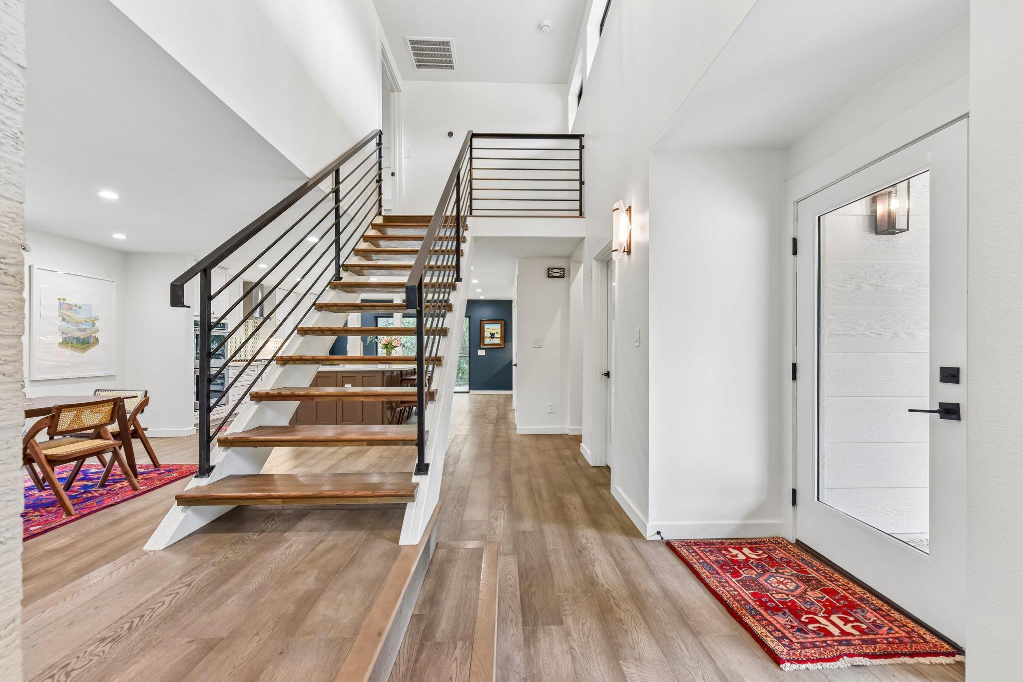 9004 Tara Ln, Austin, TX 78737