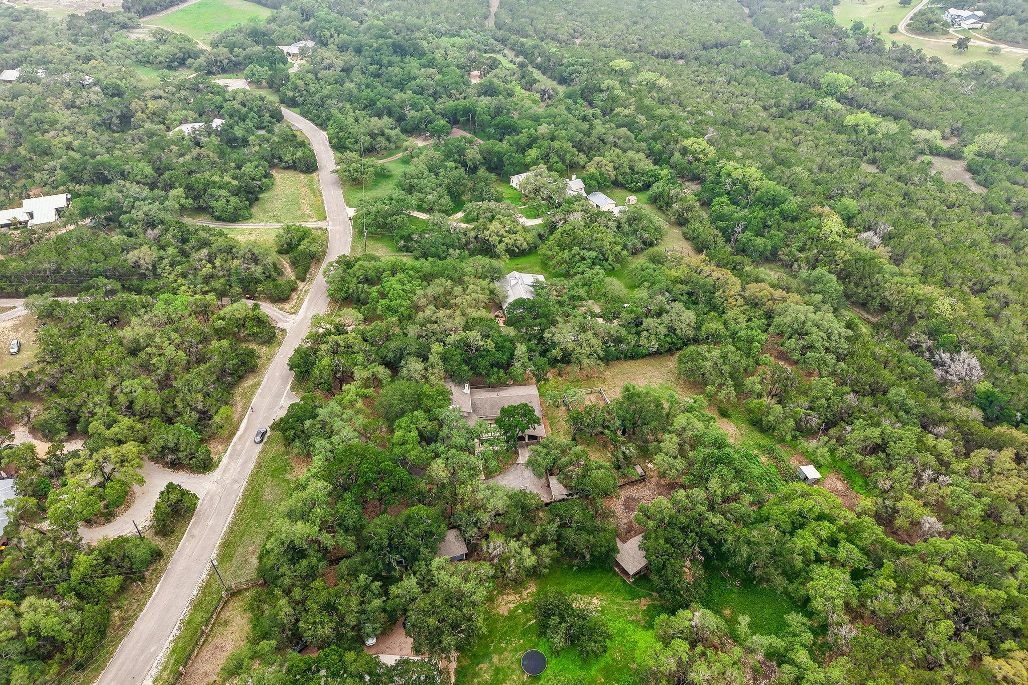 9004 Tara Ln, Austin, TX 78737