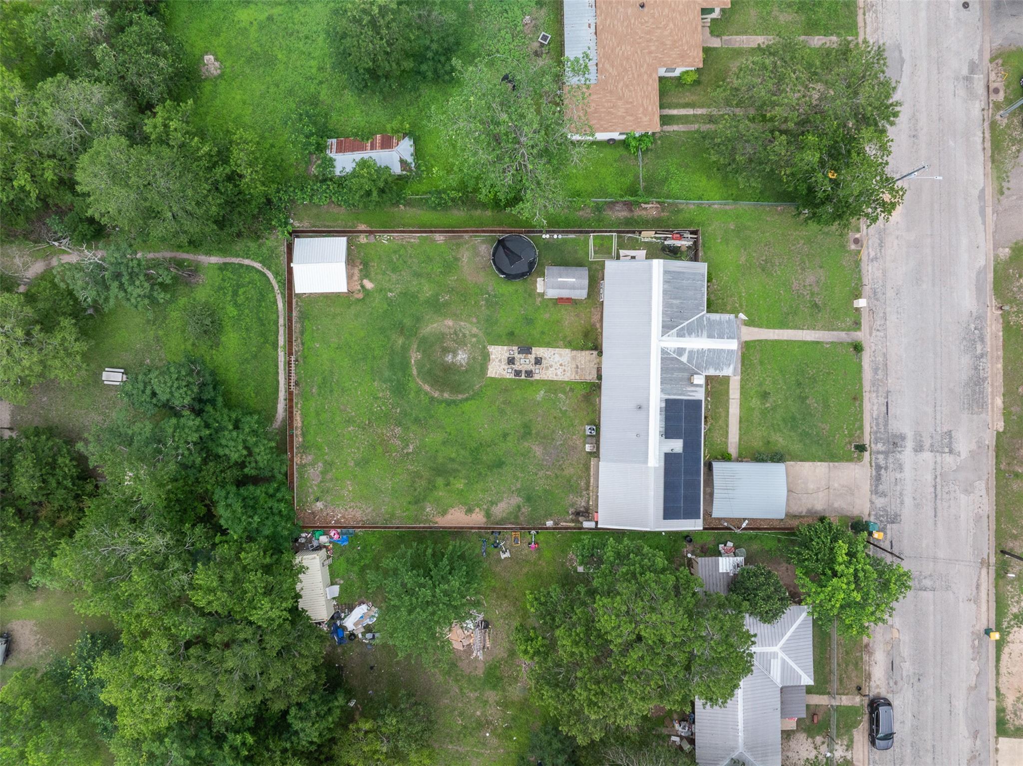 857 E Guadalupe St, La Grange, TX 78945