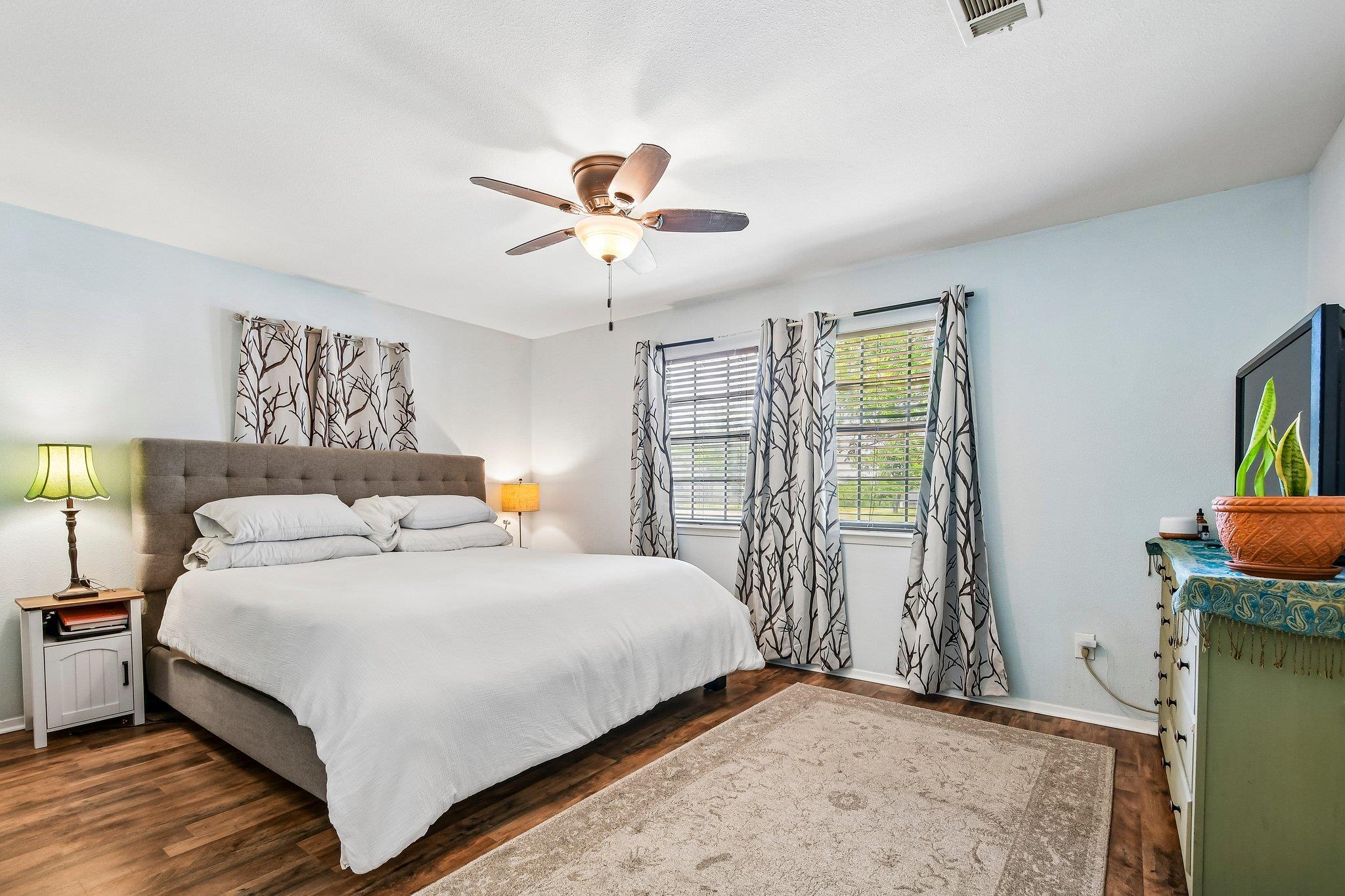 115 Mountain View Dr, Burnet, TX 78611
