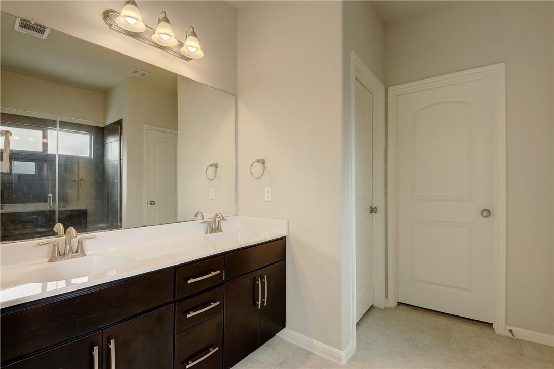 11400 W Parmer Ln # 129, Cedar Park, TX 78613
