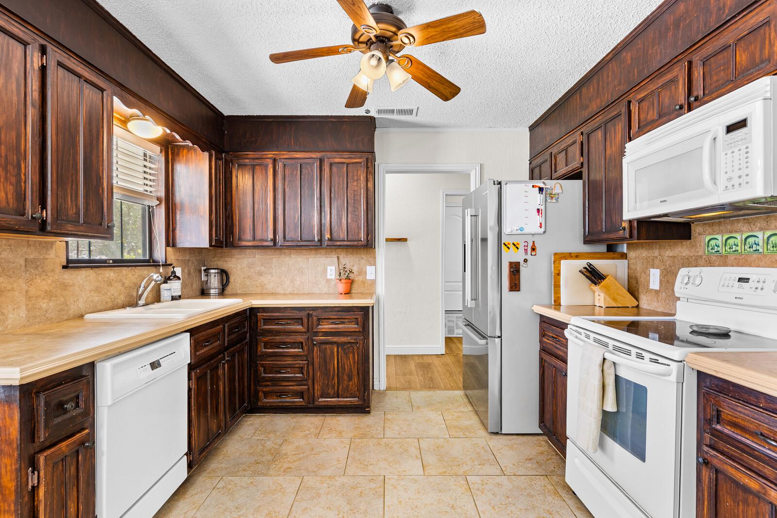 1706 Lynx Cir, Harker Heights, TX 76548