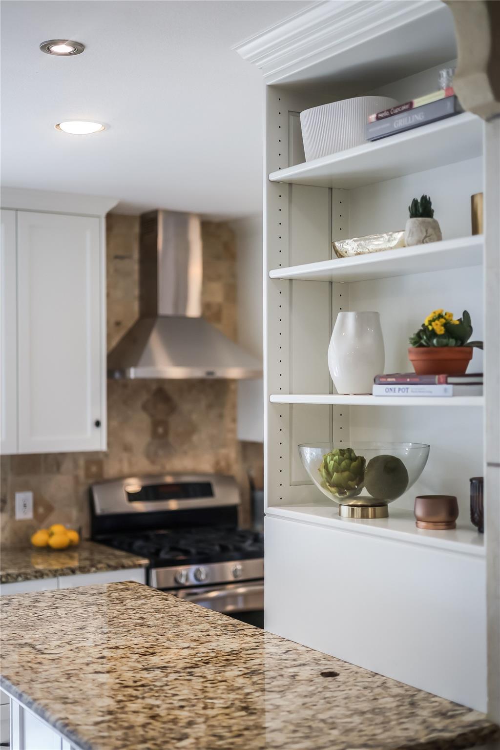 6905 Treaty Oak Cir, Austin, TX 78749