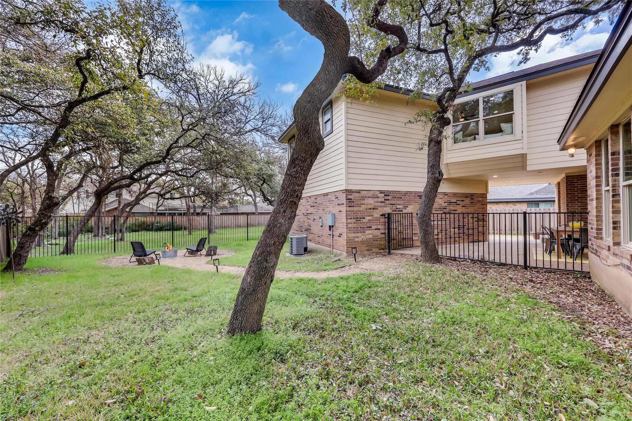 6905 Treaty Oak Cir, Austin, TX 78749