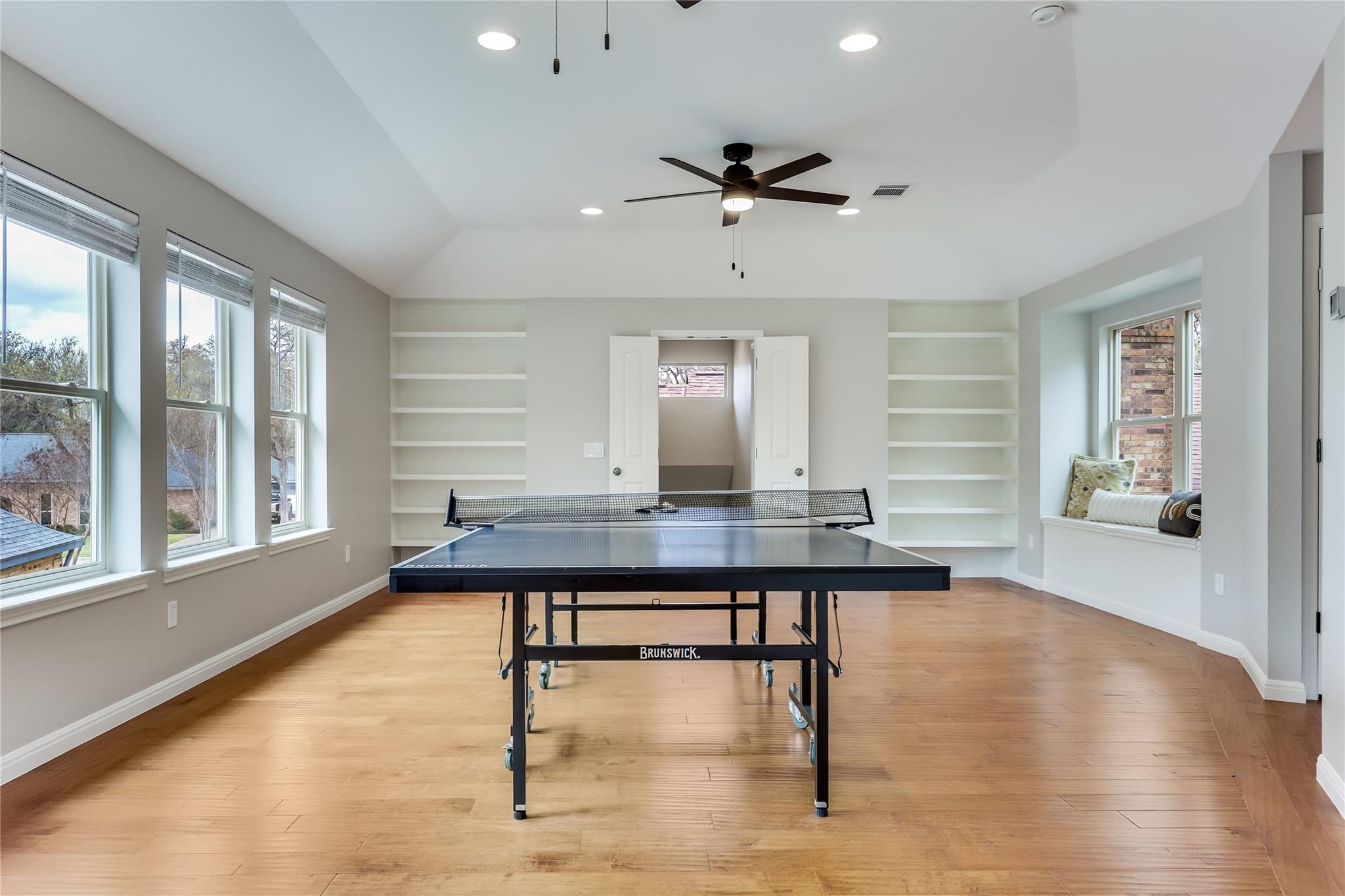 6905 Treaty Oak Cir, Austin, TX 78749