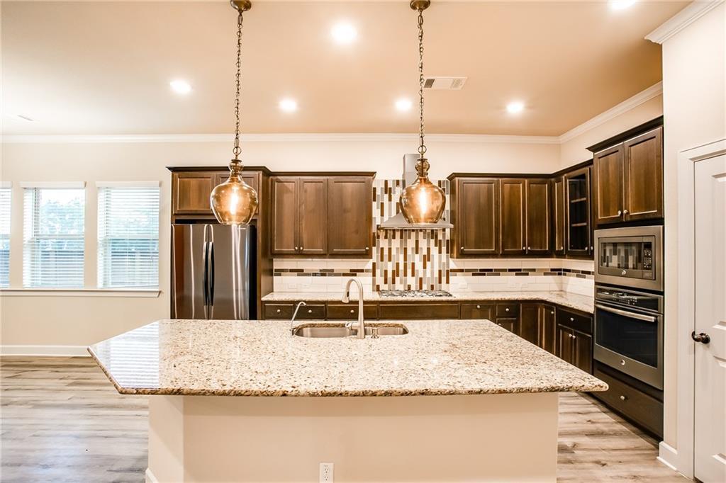 15033 Via Del Corso Dr, Austin, TX 78738