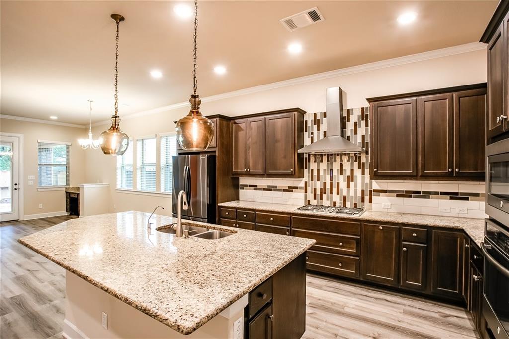 15033 Via Del Corso Dr, Austin, TX 78738