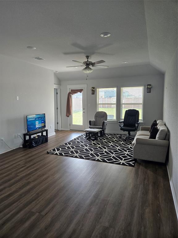 312 Gidran Trl, Georgetown, TX 78626