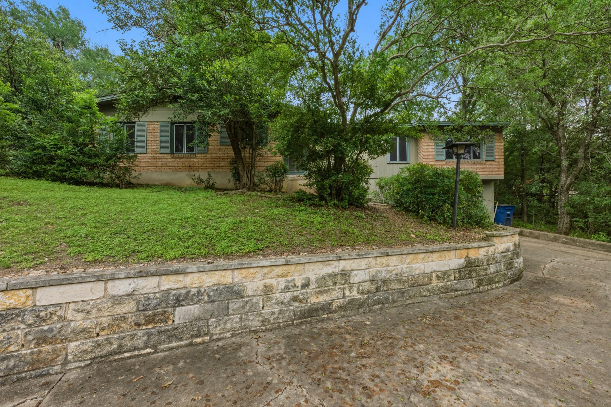 3105 Crestvale Dr, Austin, TX 78704