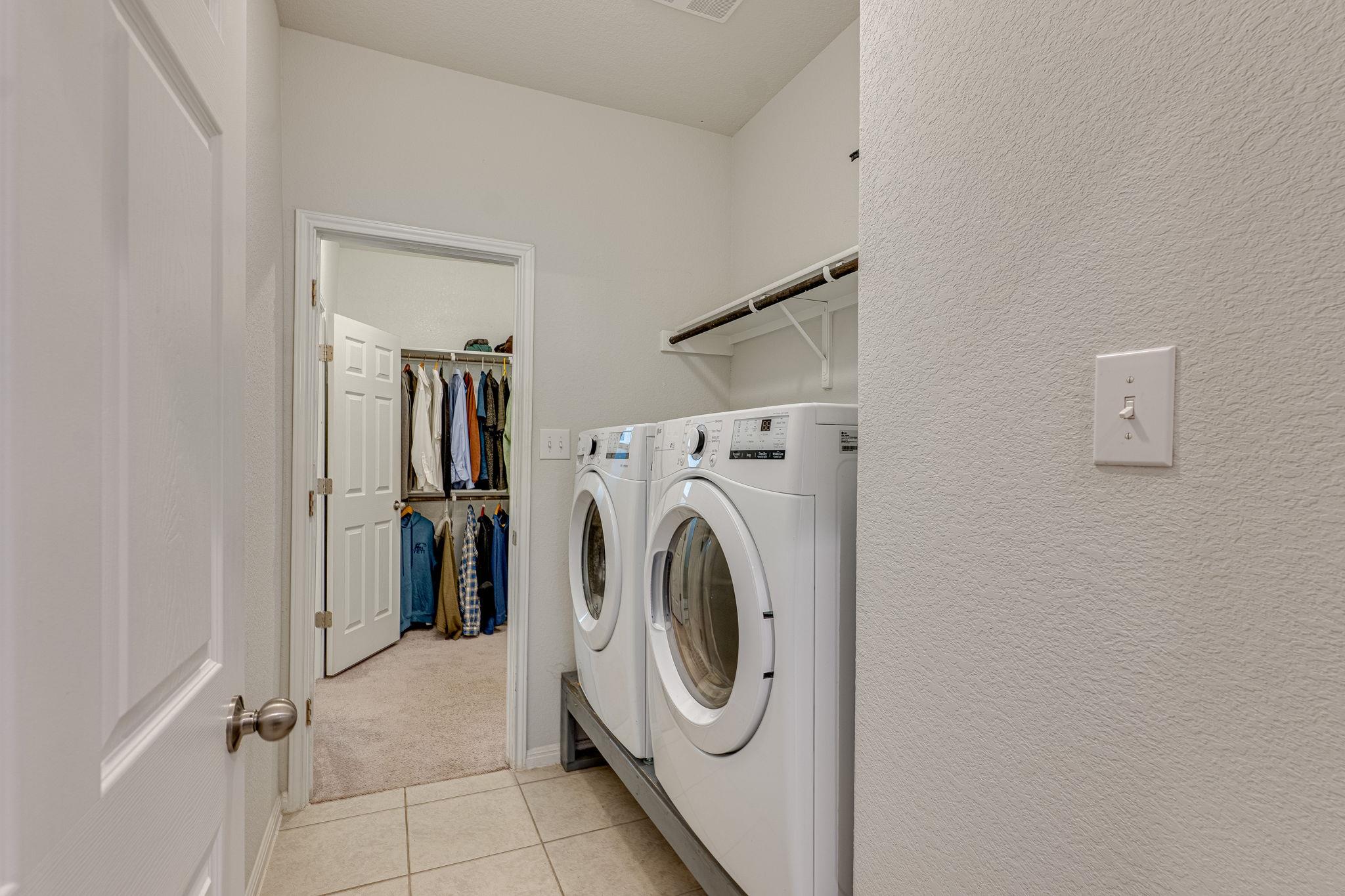 1009 Goldilocks Ln, Manchaca, TX 78652