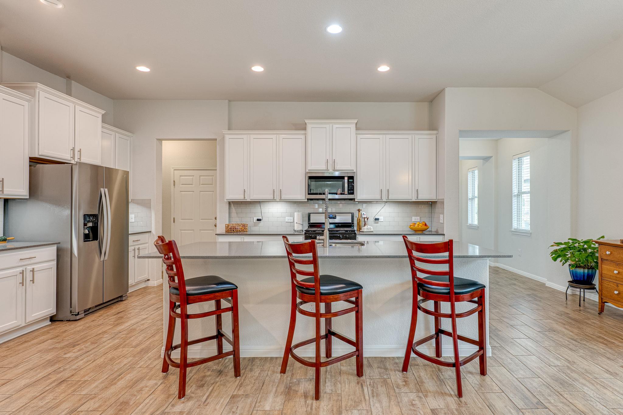 1009 Goldilocks Ln, Manchaca, TX 78652