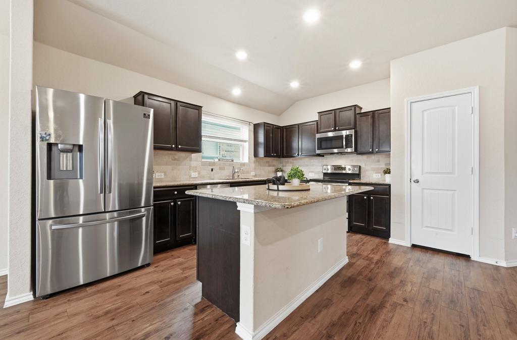3157 Pinecone Cv, New Braunfels, TX 78130