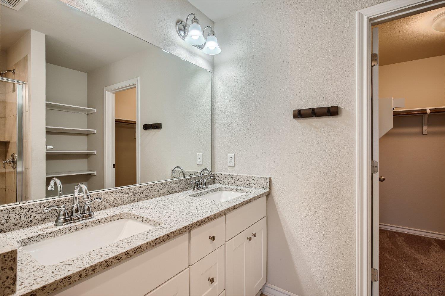 1604 Los Olivios Way, Austin, TX 78725