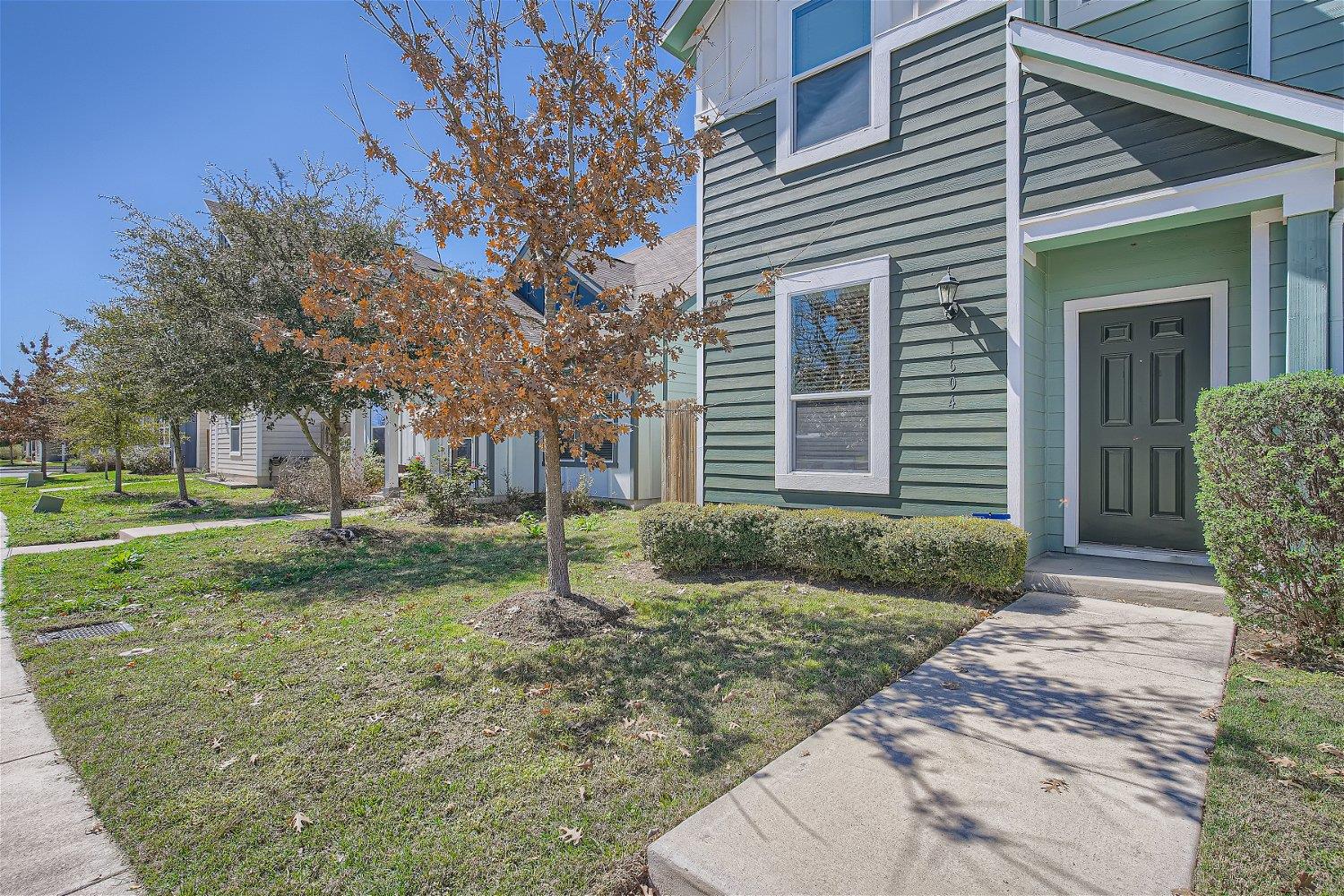 1604 Los Olivios Way, Austin, TX 78725