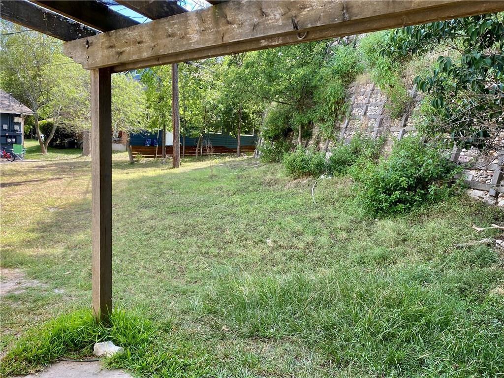 6902 Thorncliffe Dr # A, Austin, TX 78731