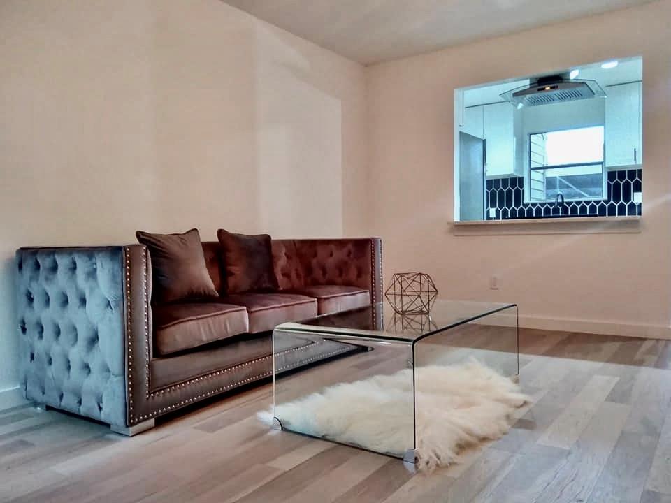 824 Banister Ln, Austin, TX 78704