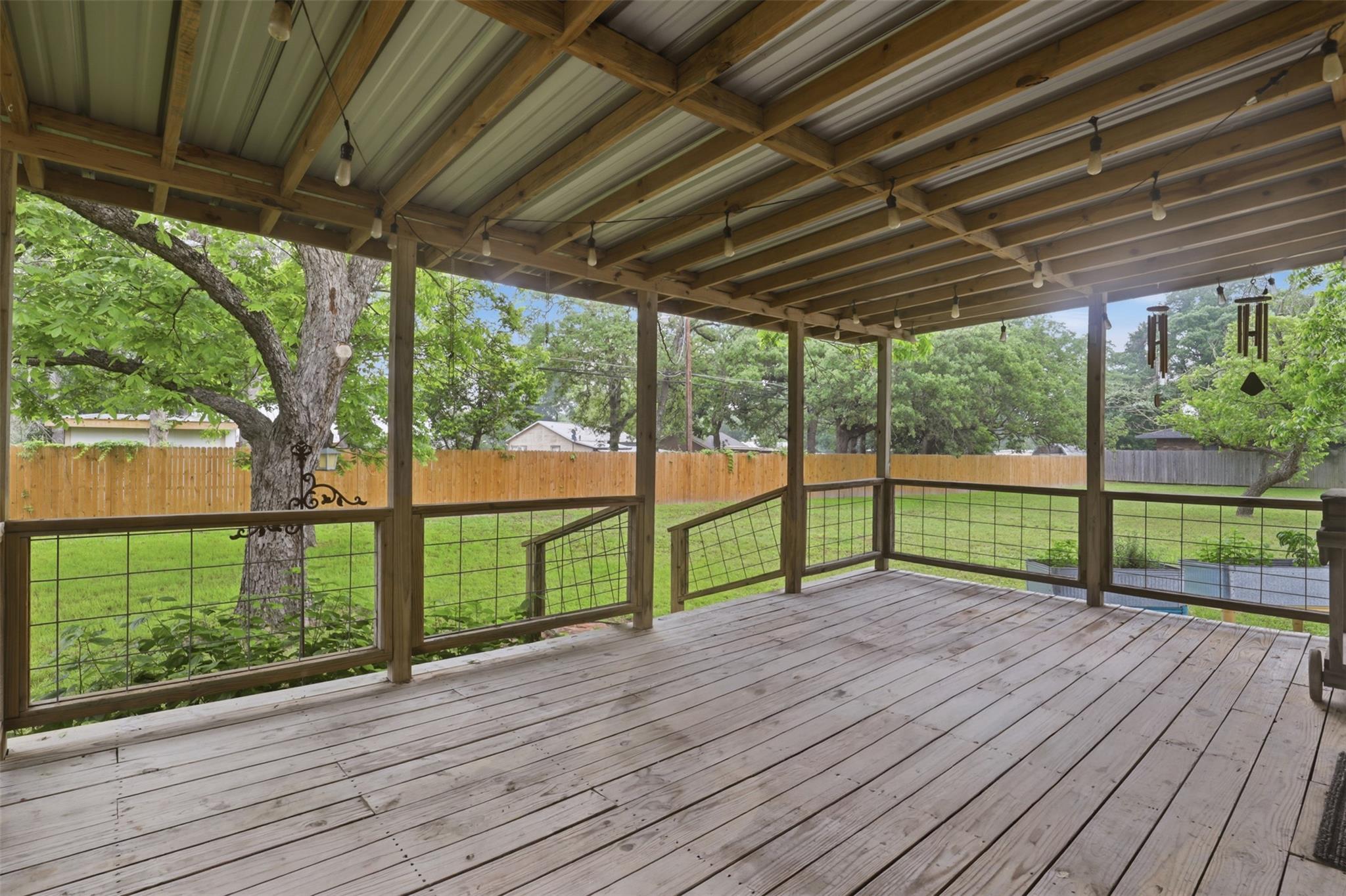 306 Erie Ave, Rockdale, TX 76567