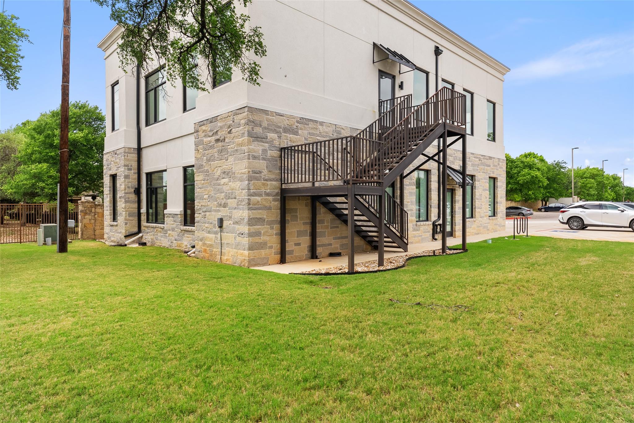 10521 Parmer Ln, Cedar Park, TX 78613