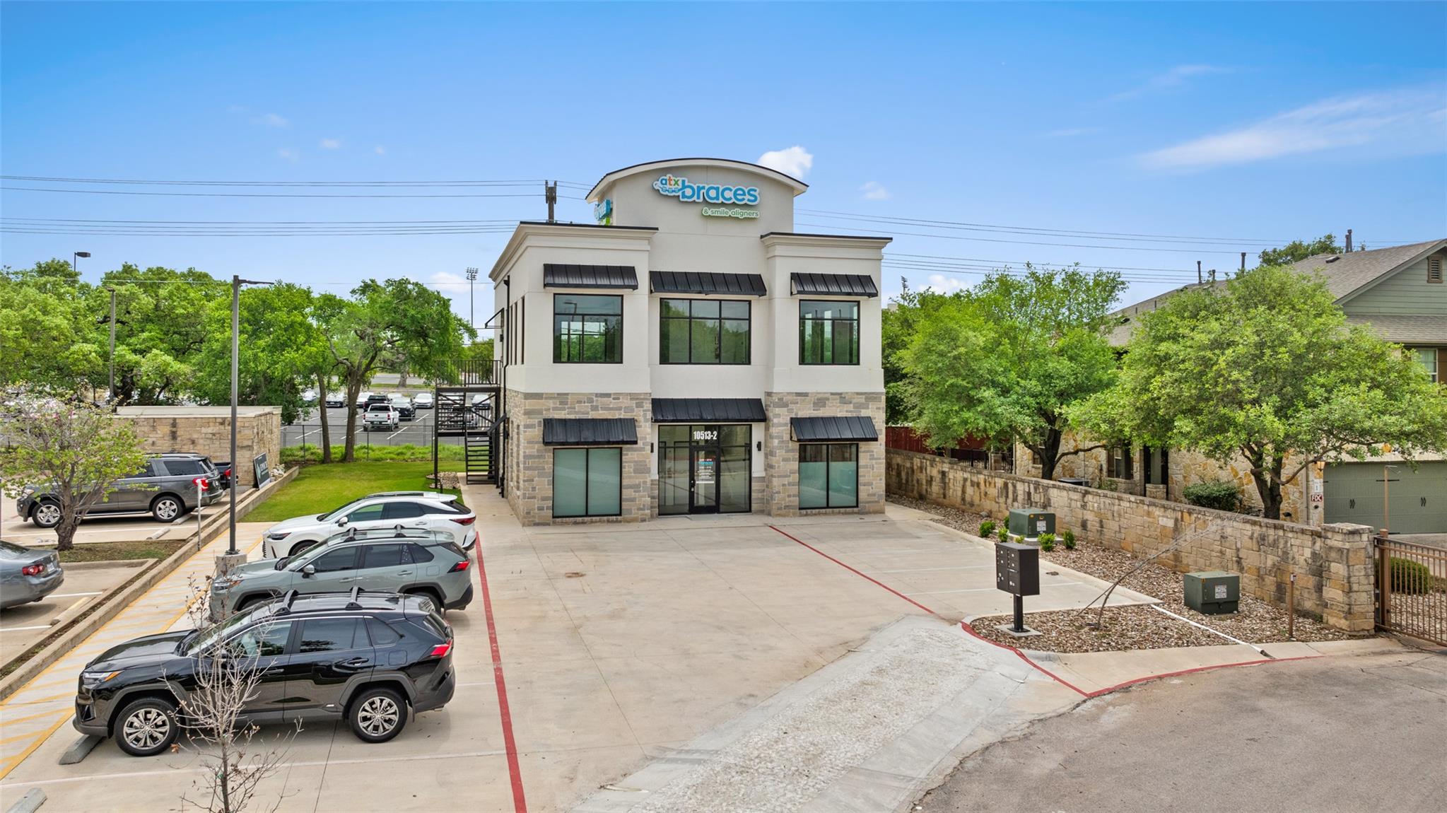 10521 Parmer Ln, Cedar Park, TX 78613