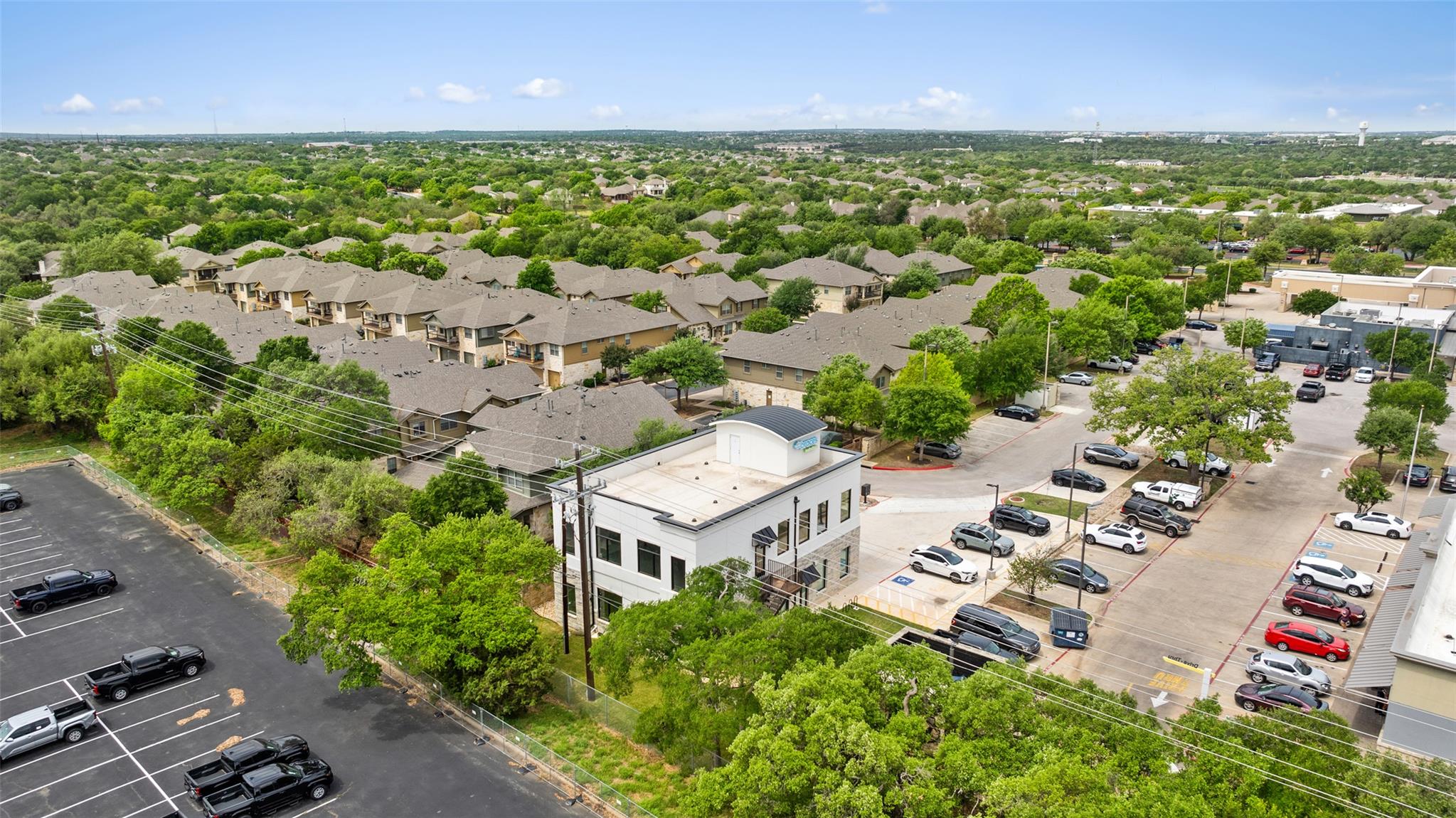 10521 Parmer Ln, Cedar Park, TX 78613