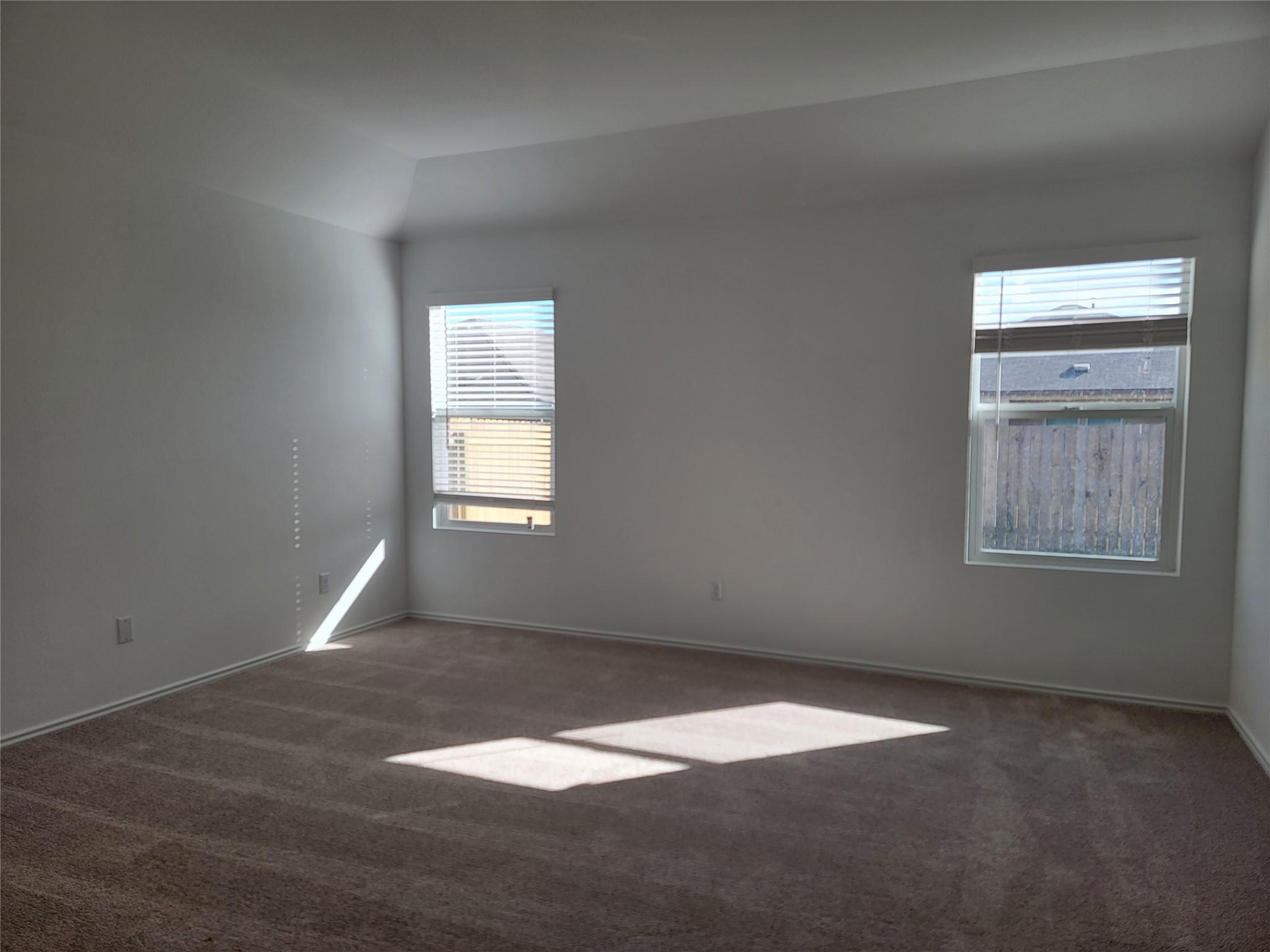 602 Arnage Dr, Hutto, TX 78634