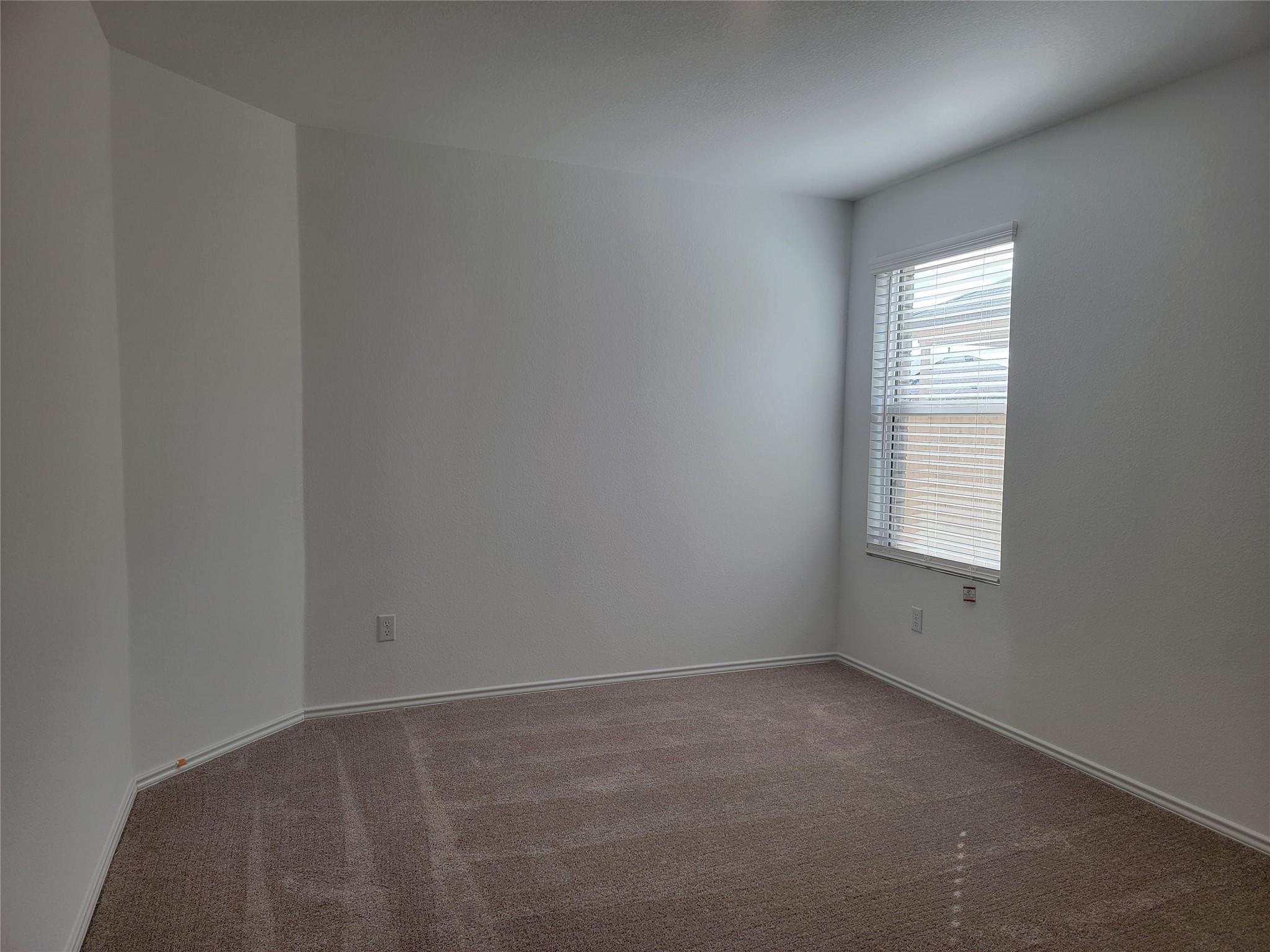 602 Arnage Dr, Hutto, TX 78634