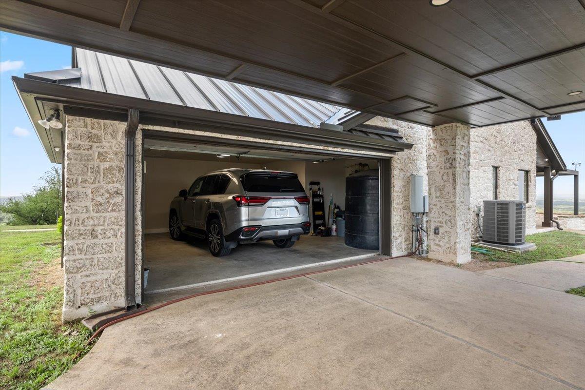6594 W Hwy 290, Dripping Springs, TX 78620