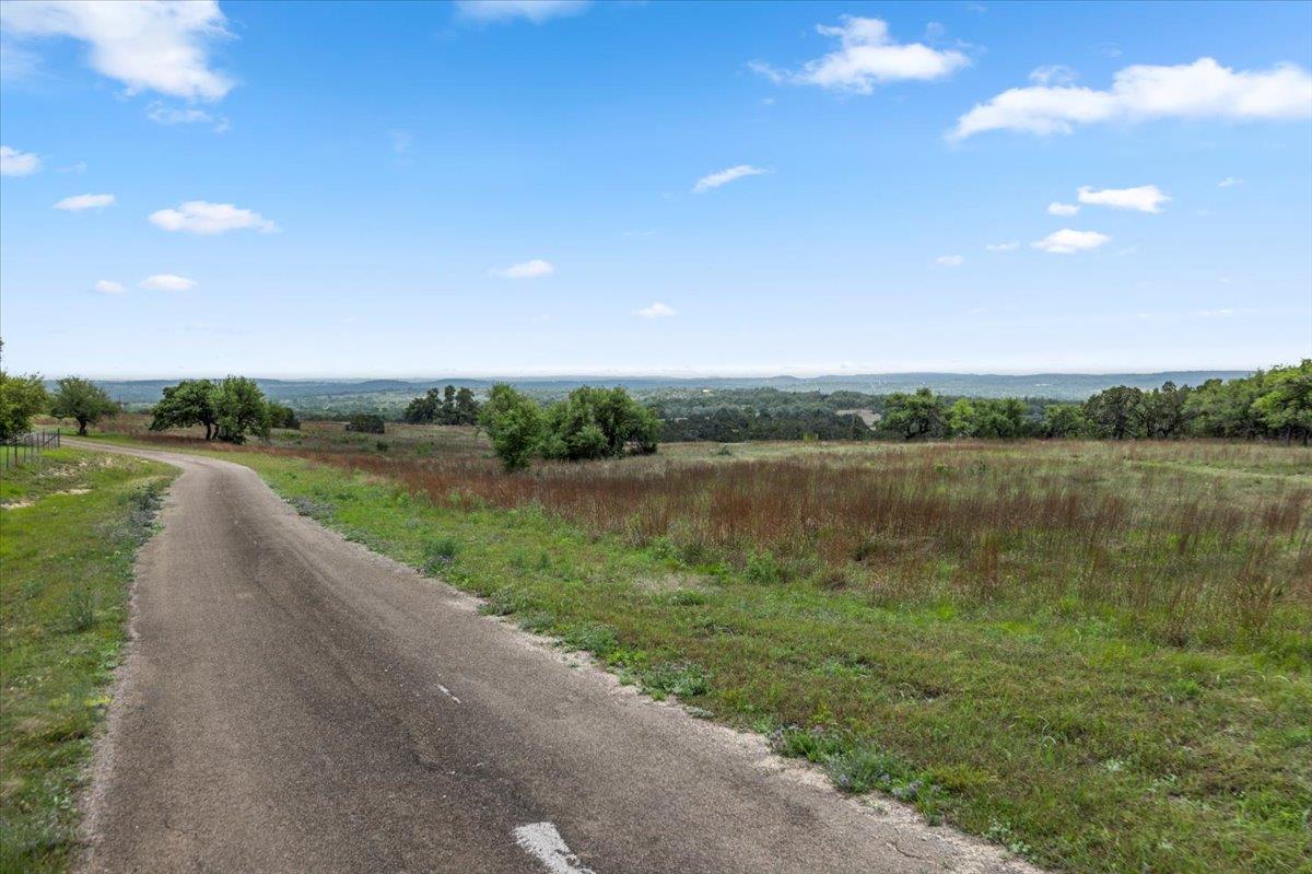 6594 W Hwy 290, Dripping Springs, TX 78620