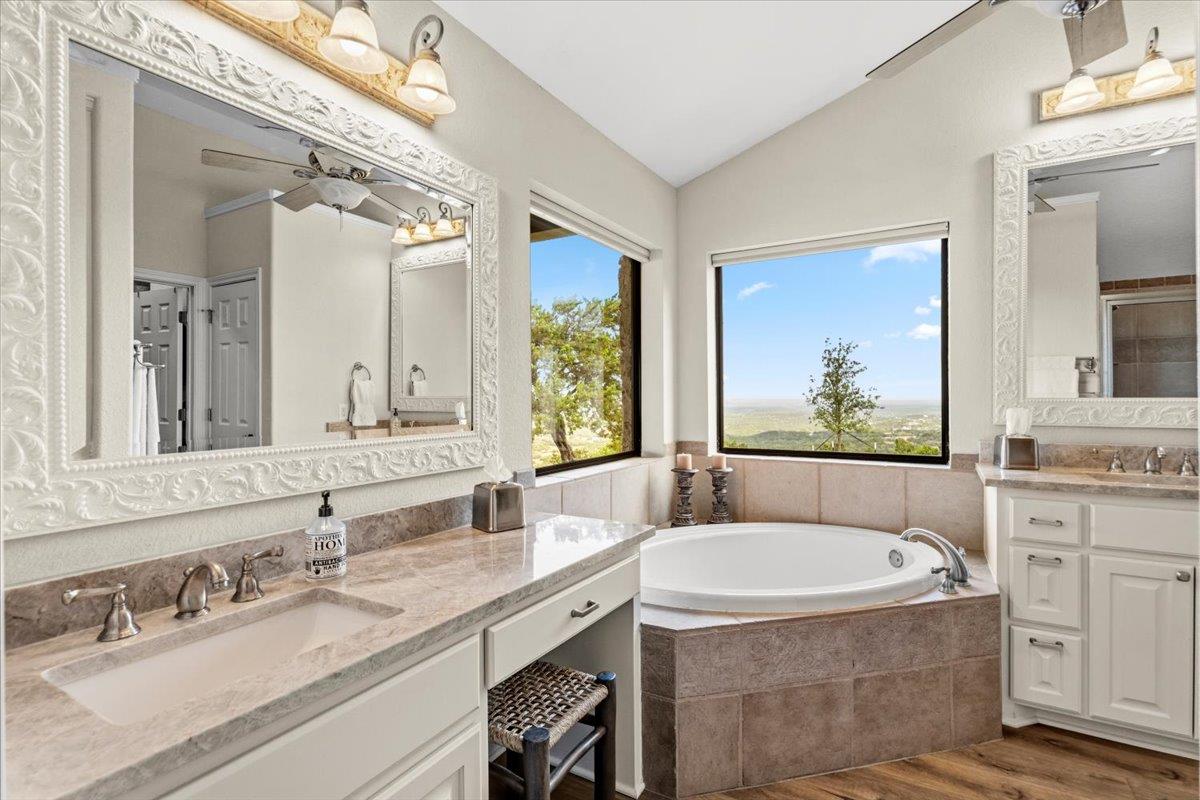 6594 W Hwy 290, Dripping Springs, TX 78620